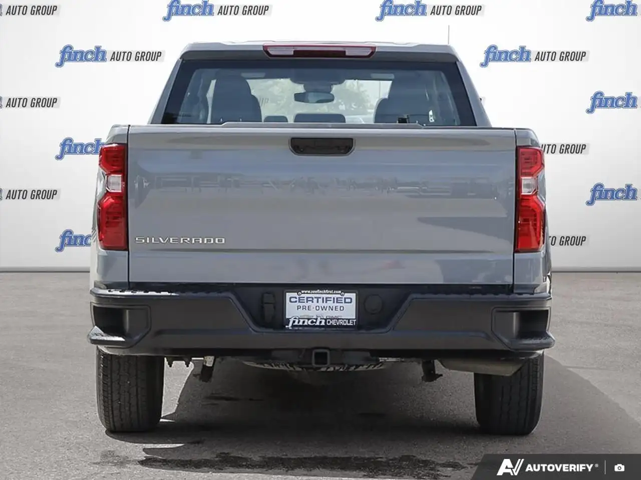 Chevrolet Silverado 1500 photo Chevrolet Silverado 1500