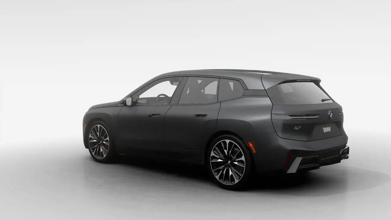 BMW iX снимка BMW iX