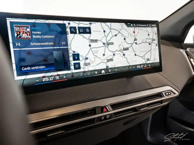 BMW iX xDrive M60*AHK*LUFTFED*PANO*B&W*LASER*KOMFORTZ* Ansicht 31
