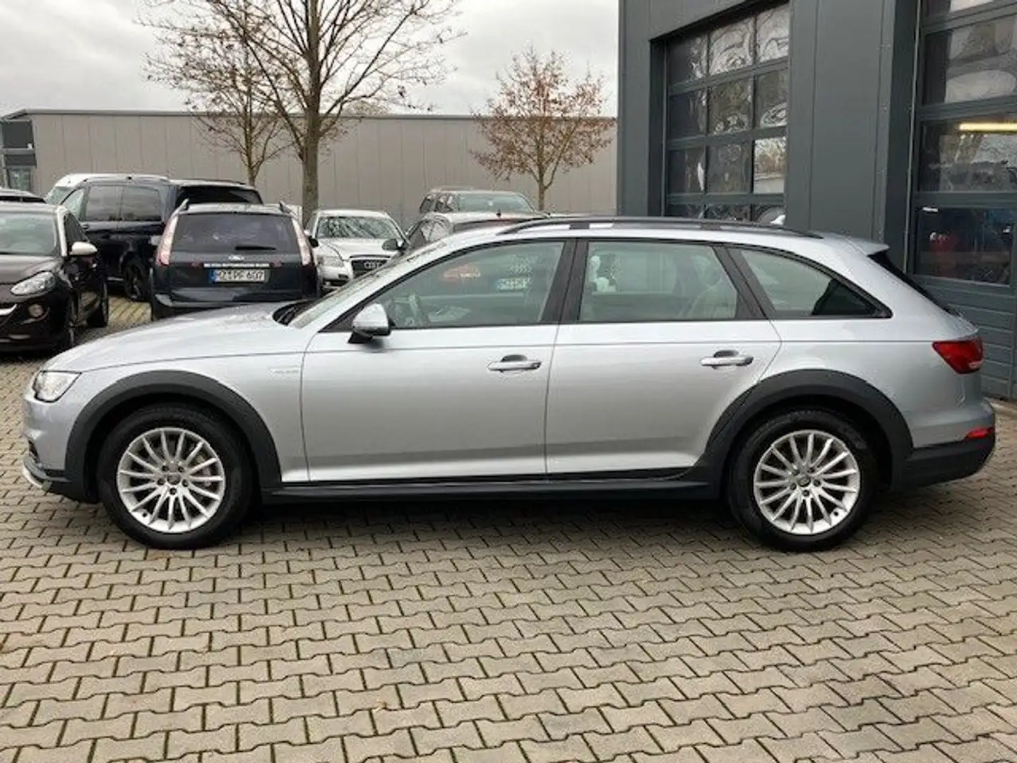 Audi A4 allroad 3.0 TDI quattro "1.Hand" Argent - 2