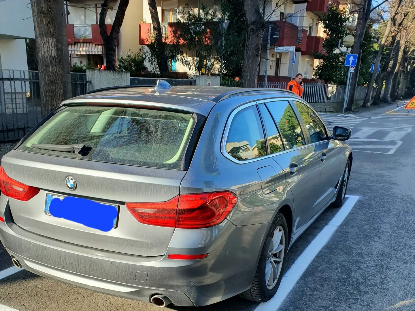 BMW 518 518d Business auto Grey - 2