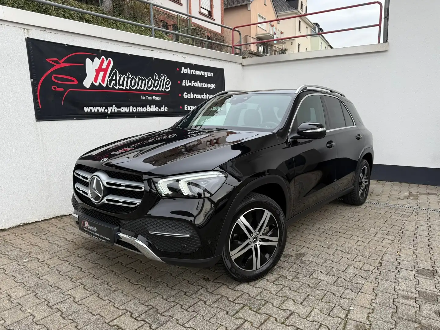 Mercedes-Benz GLE 300 GLE 300 d 4Matic/LEDER/360/HuD/MEMO/ Schwarz - 1