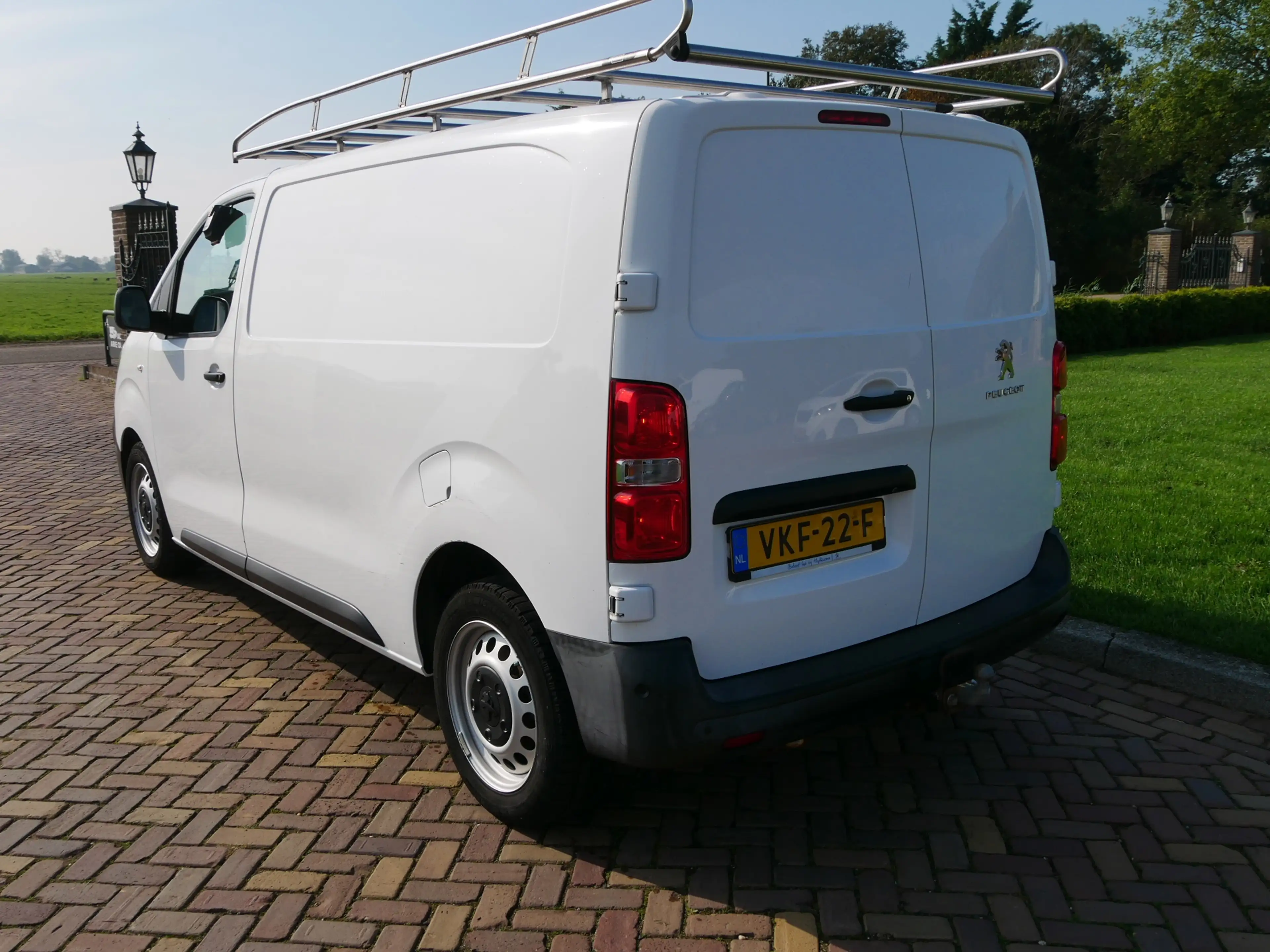 Peugeot Expert 2.0 BlueHDI 120 | AC | NAVI | CAMERA | € 7499 EX B — photo 9
