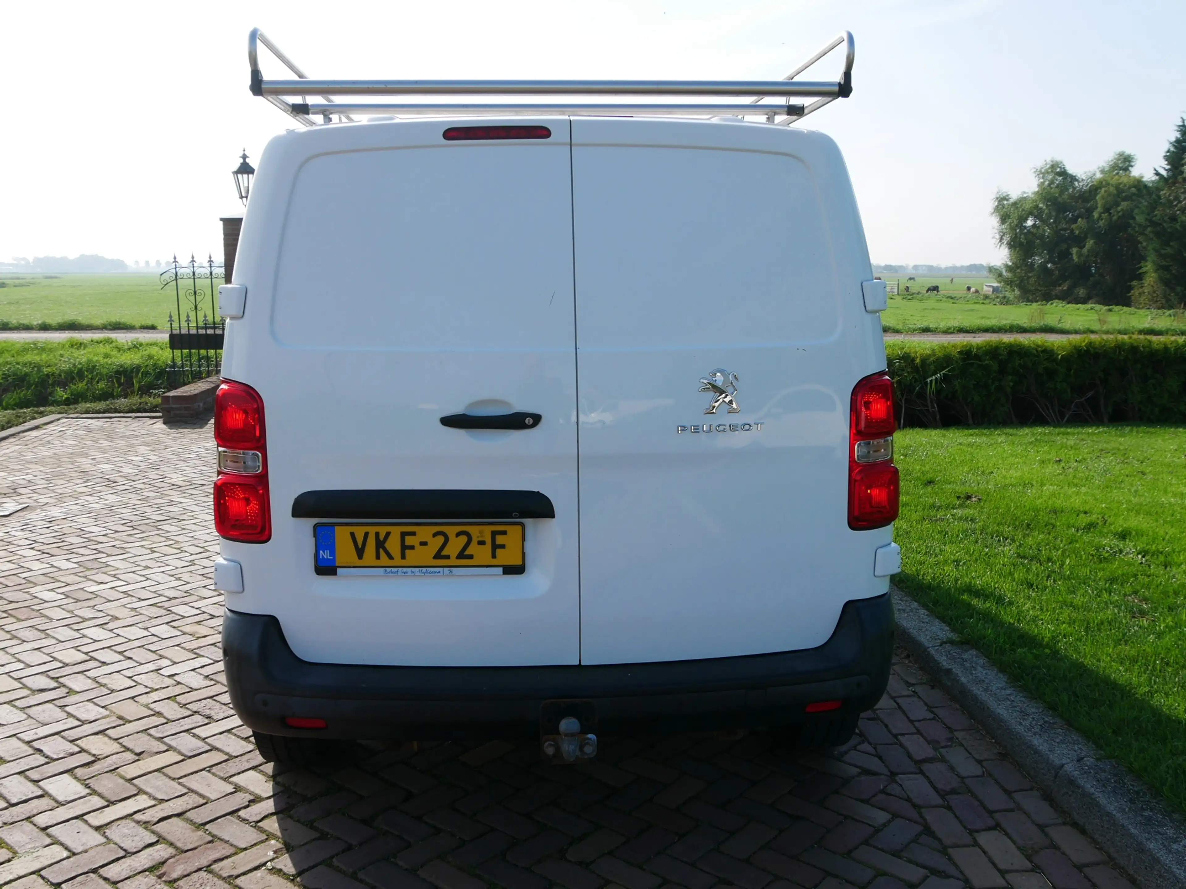 Peugeot Expert 2.0 BlueHDI 120 | AC | NAVI | CAMERA | € 7499 EX B — photo 8