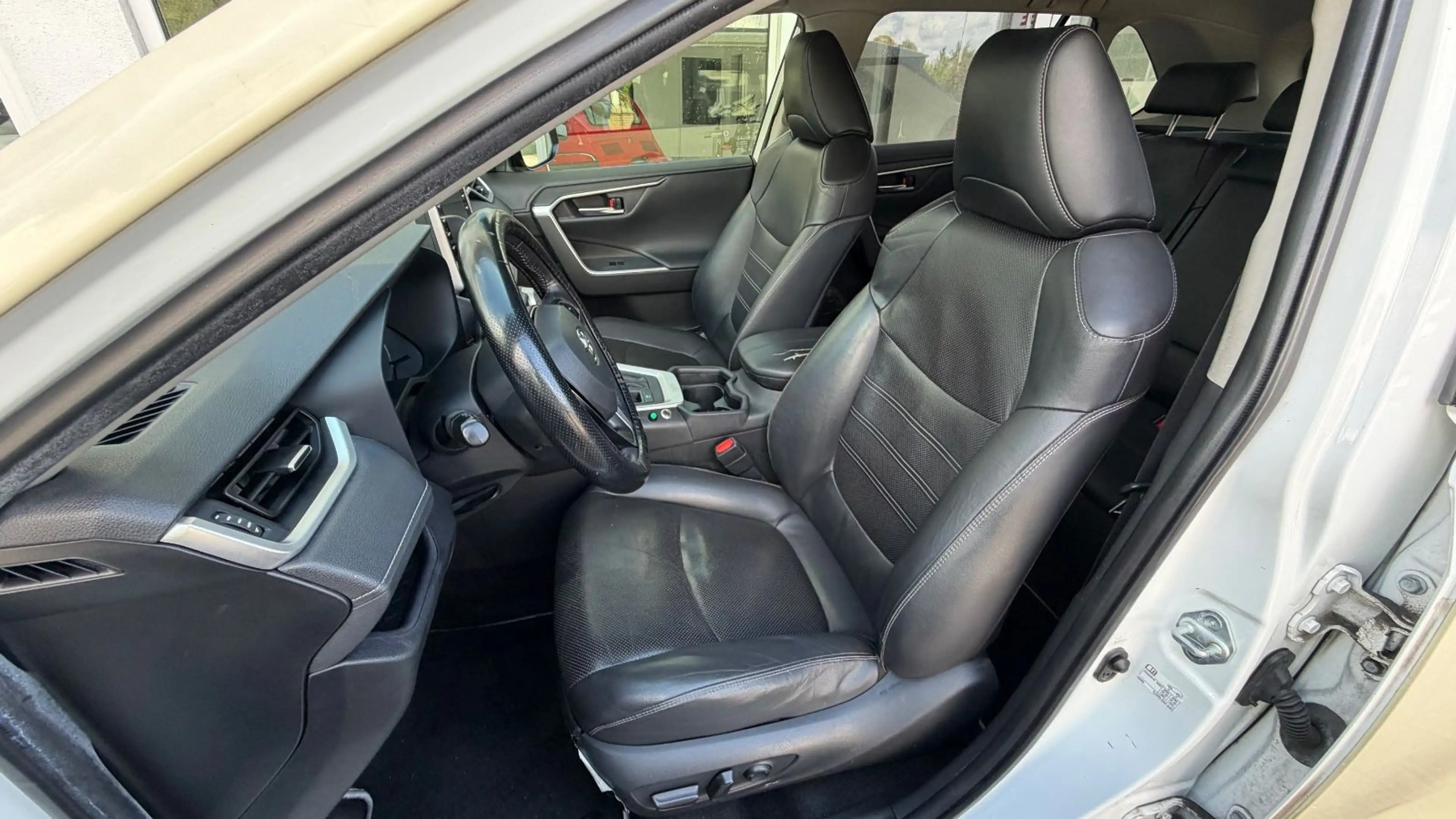 Toyota RAV 4 Hybrid 4x2 Lounge LEDER TTW RCAM B-LENKRAD — photo 11