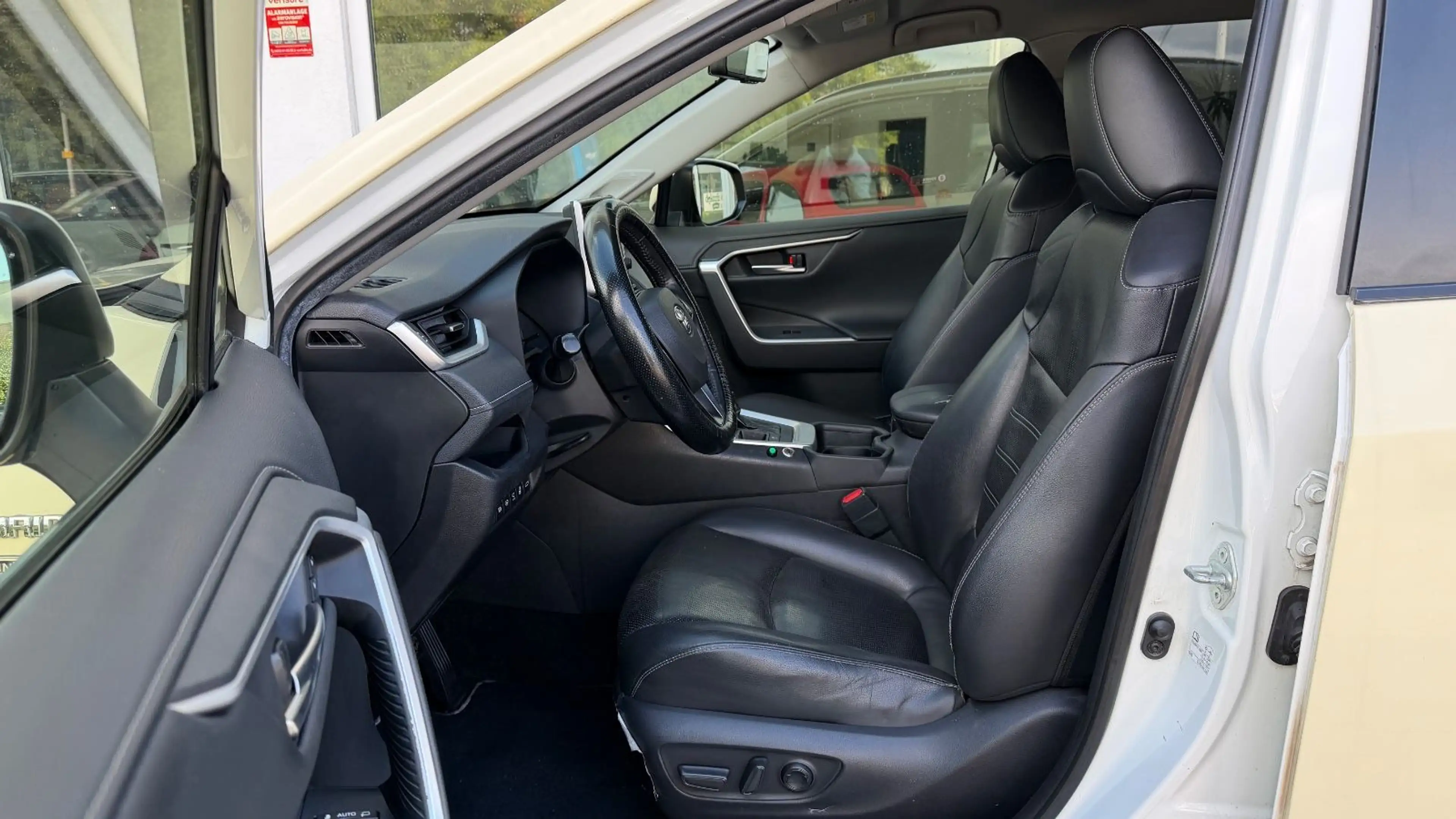 Toyota RAV 4 Hybrid 4x2 Lounge LEDER TTW RCAM B-LENKRAD — photo 10