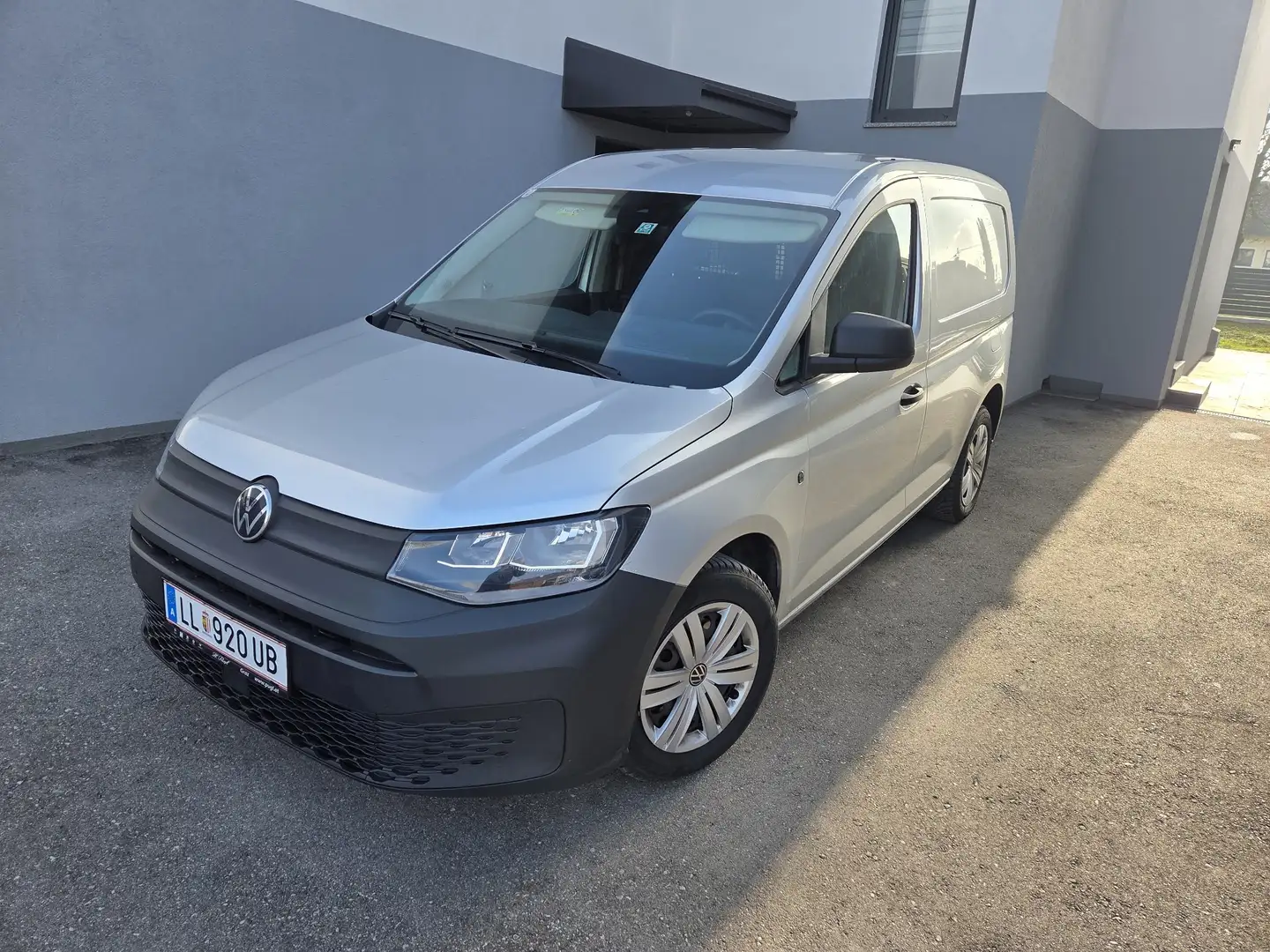 Volkswagen Caddy 2,0 TDI - 1
