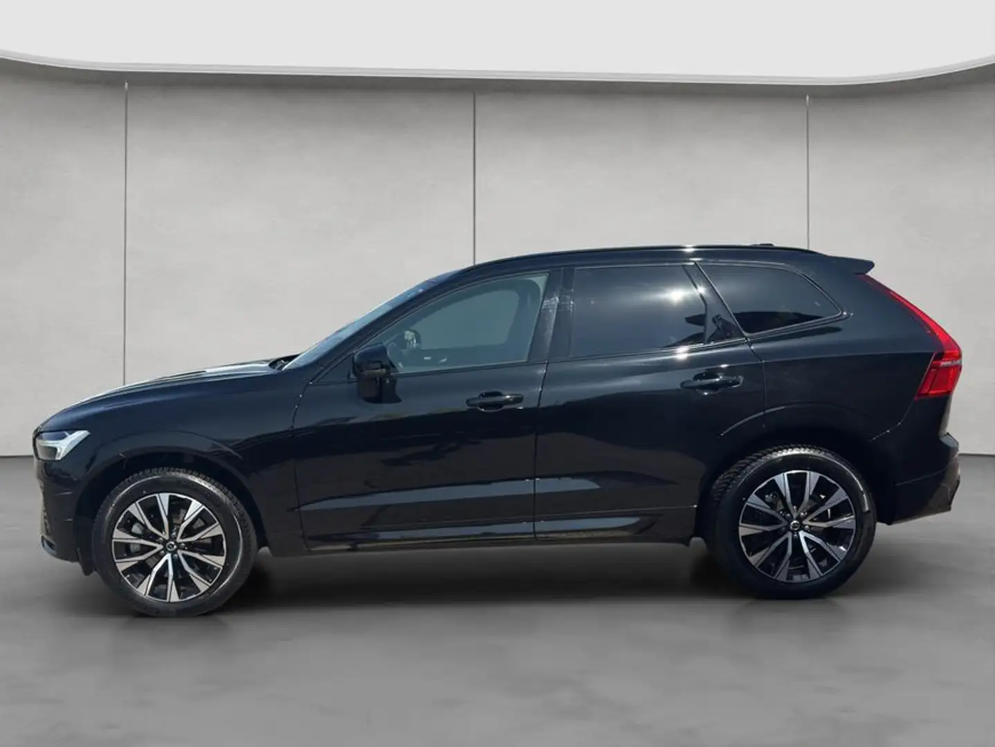 Volvo XC60 XC60 B4 Plus-Dark Aut Glasd ACC BLIS AHK Leder 19' Nero - 2