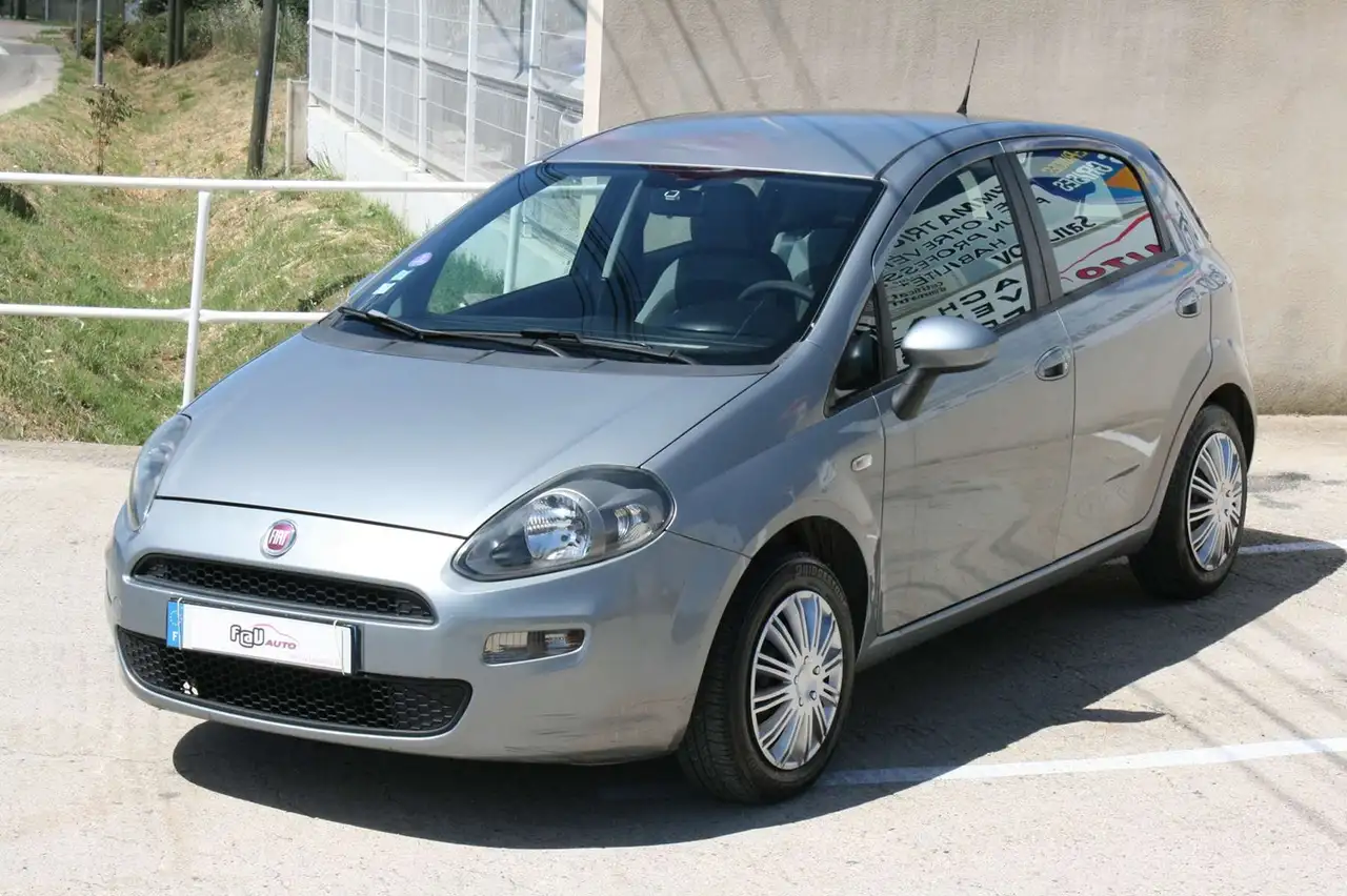 Fiat Punto 1.2 8V 69CH POP 5P