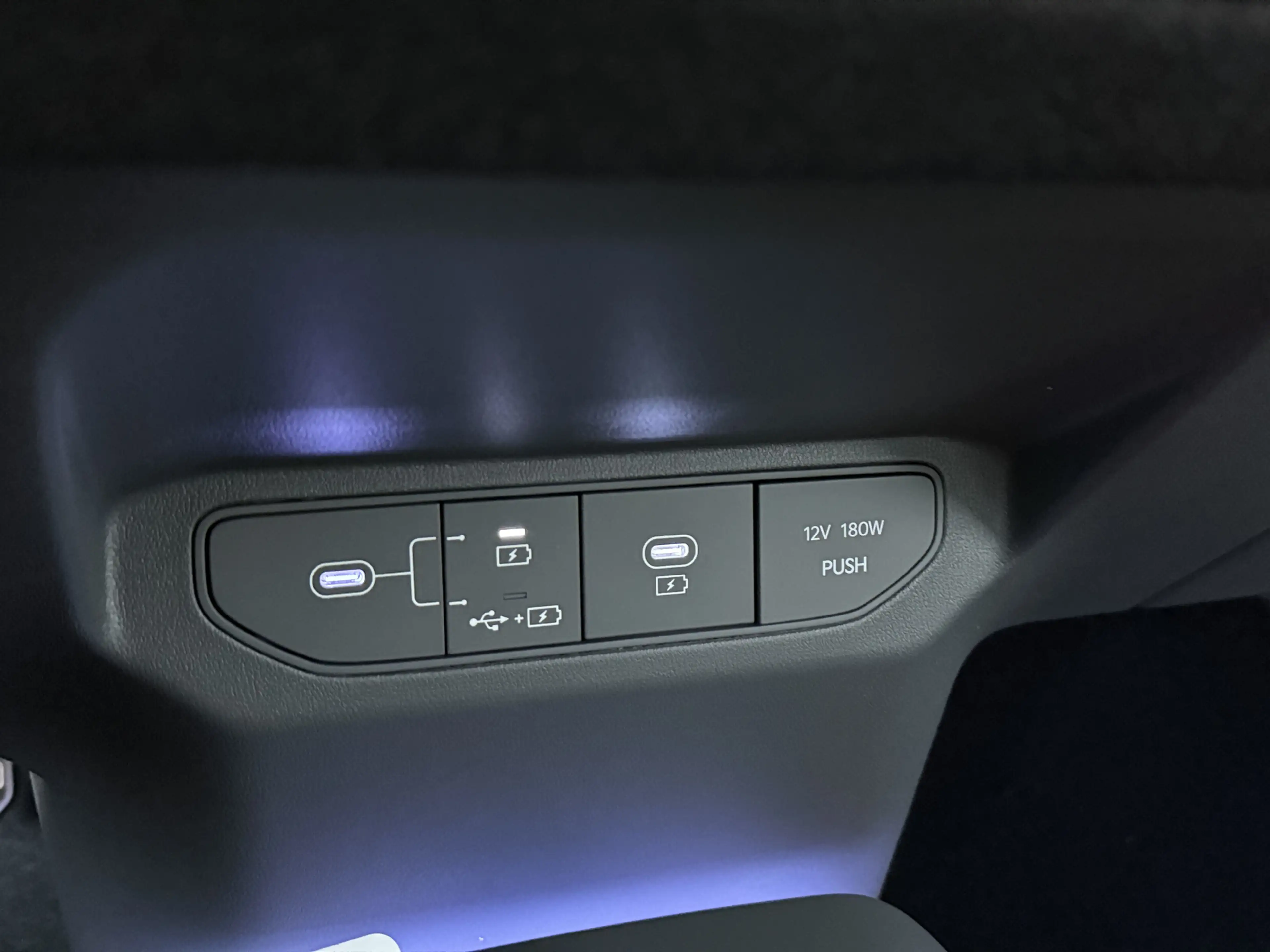 Kia EV3 GT-PlusLine 81.4 kWh | Company Car | 10 Jaar Garan — photo 14