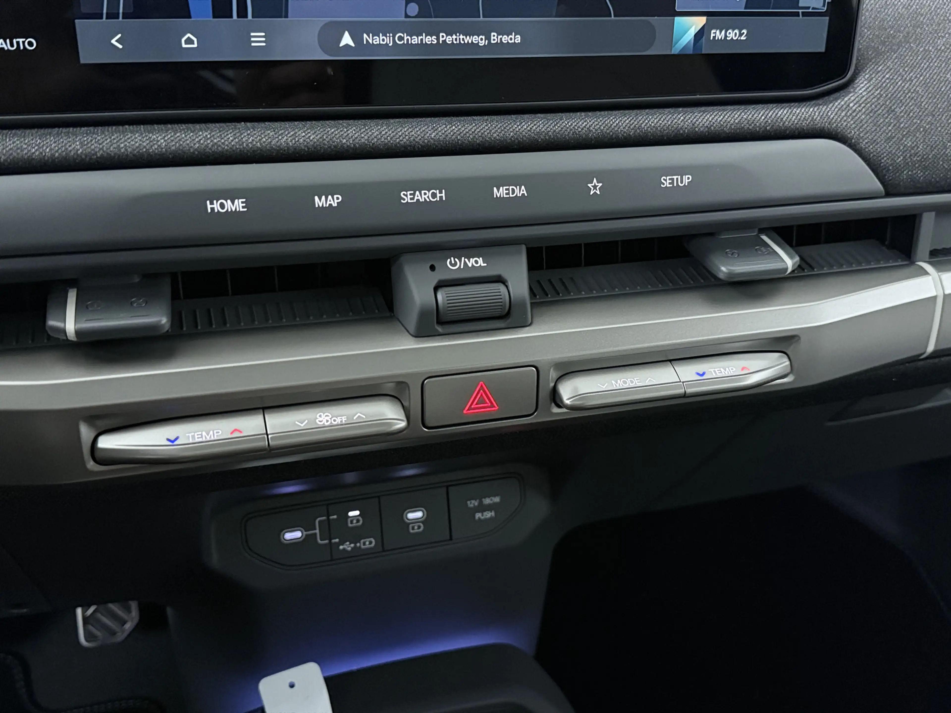 Kia EV3 GT-PlusLine 81.4 kWh | Company Car | 10 Jaar Garan — photo 13