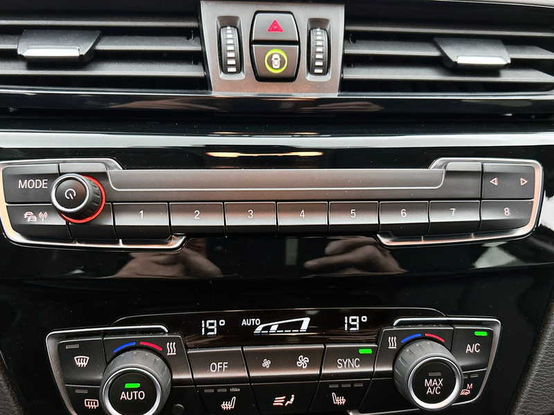 BMW X1 (F48) 2.0 Sdrive18d 5d 100kw | Leder | Clima | Cam — photo 17