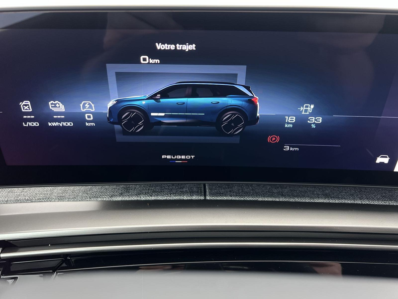 Peugeot 5008 GT Hybrid 1.6*NAVI*SHZ*360°K*uvm — photo 11