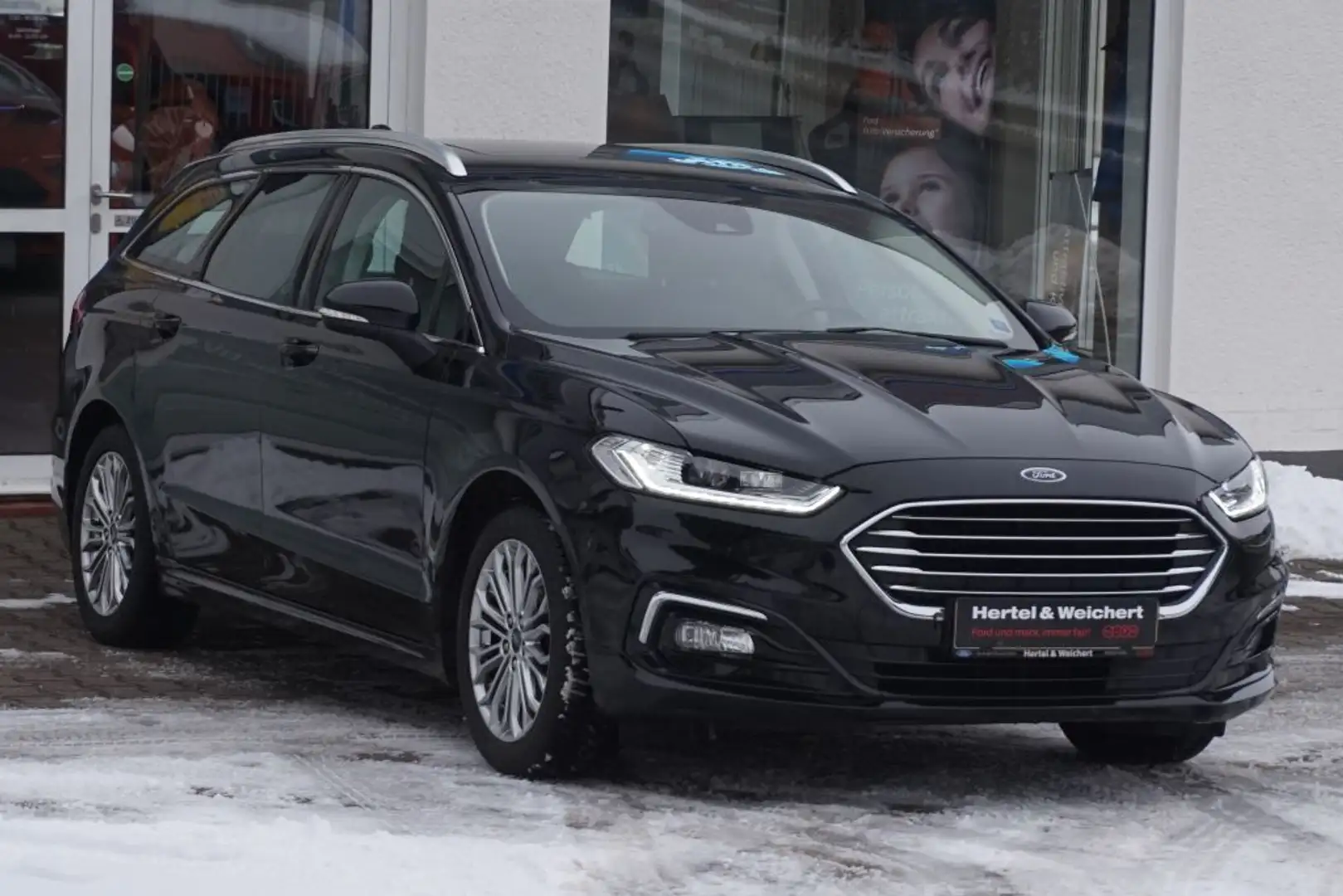 Ford Mondeo Turnier 2.0 EcoBlue Titanium Noir - 1
