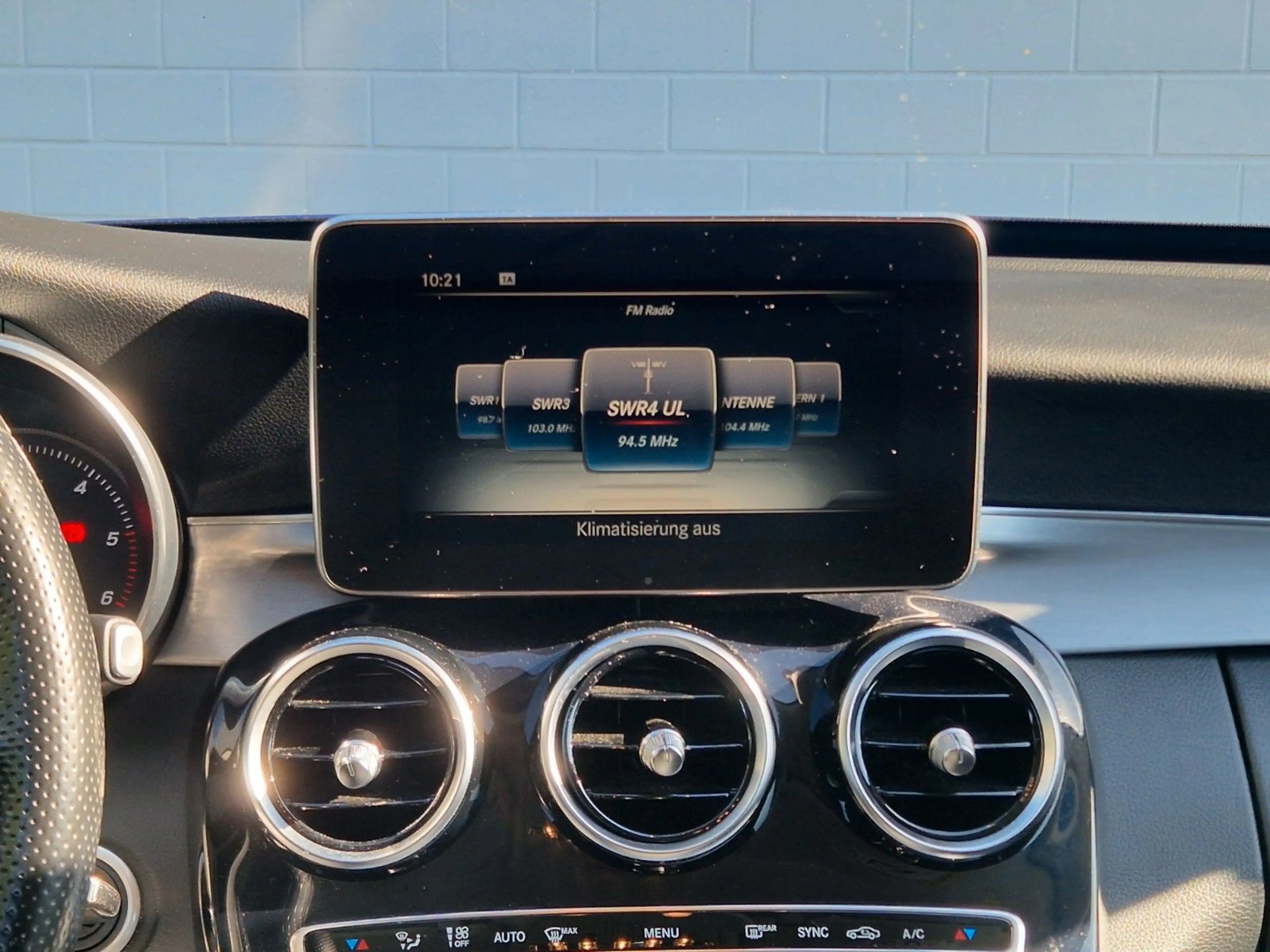Mercedes-Benz C 250 d T 4-Matic|Avantgarde|Easy-P|AHK|Dist|Air — photo 13