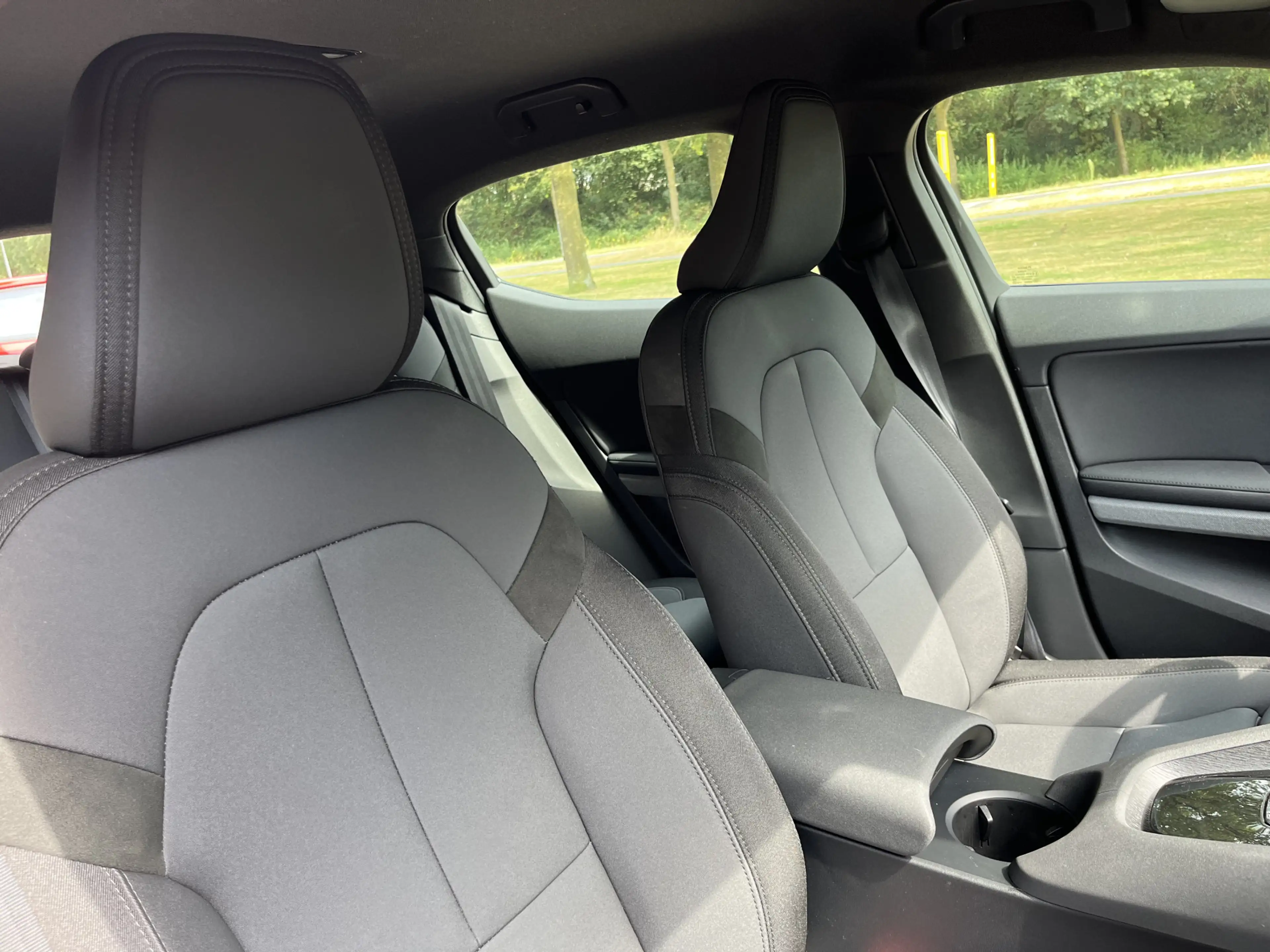 Polestar 2 Standard Range Single Motor 63kWh | ACC | CAM | CA — photo 31