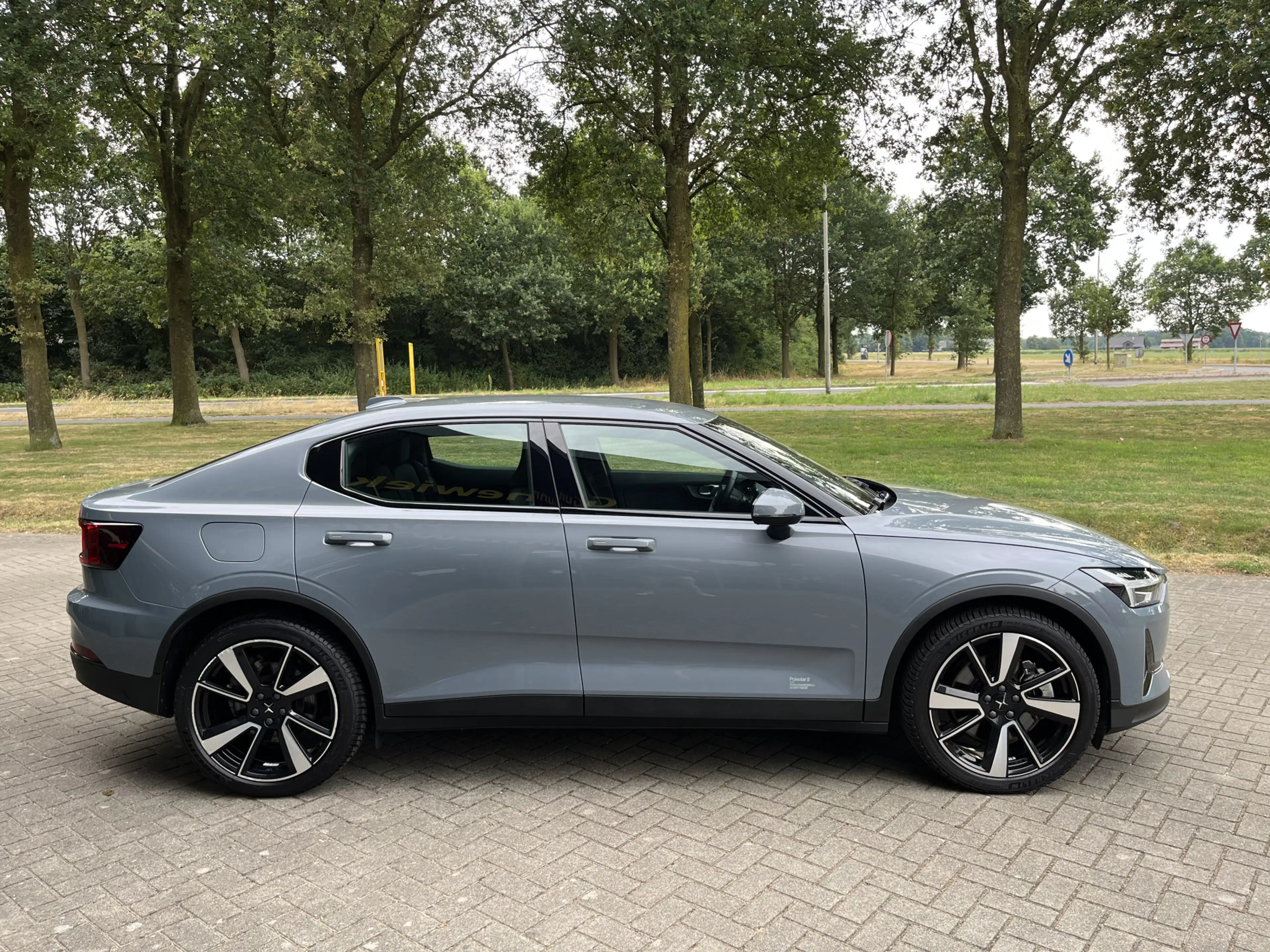 Polestar 2 Standard Range Single Motor 63kWh | ACC | CAM | CA — photo 2