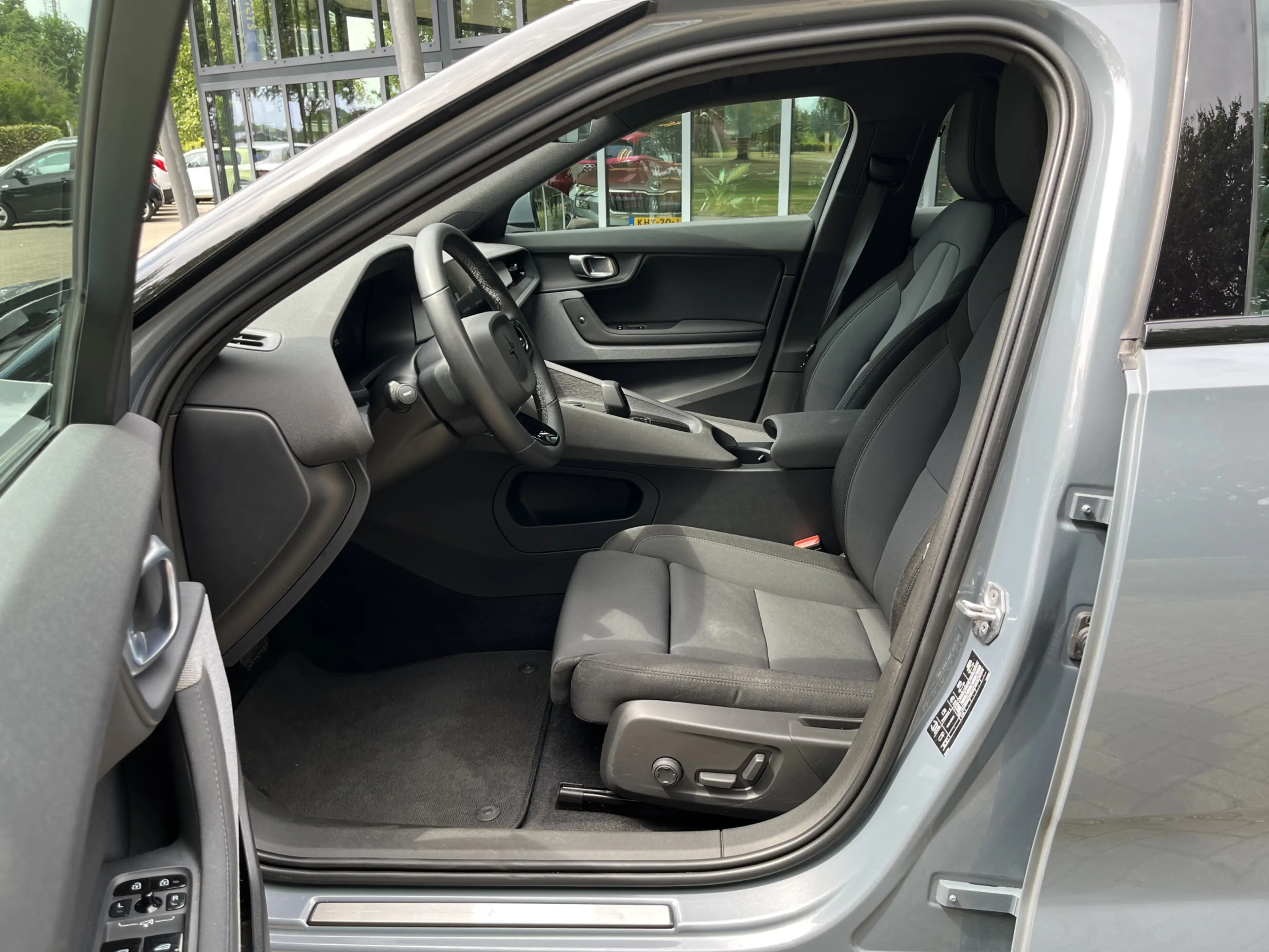 Polestar 2 Standard Range Single Motor 63kWh | ACC | CAM | CA — photo 21