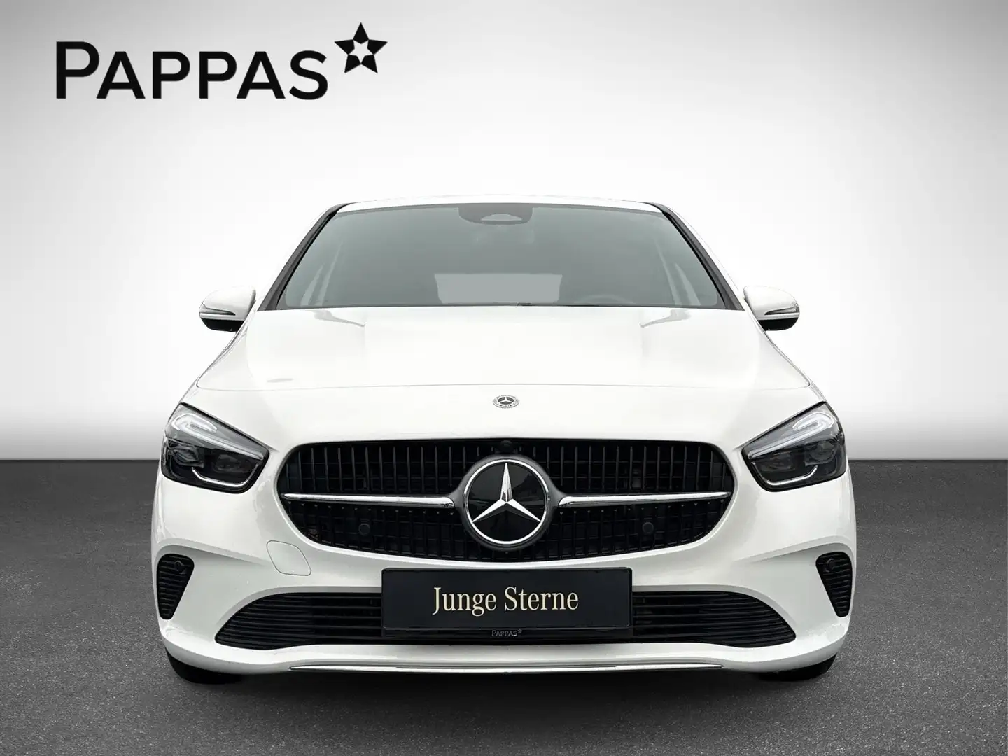 Mercedes-Benz B 180 d Österreich-Edition Cam PTS Navi AUT Wide Weiß - 2