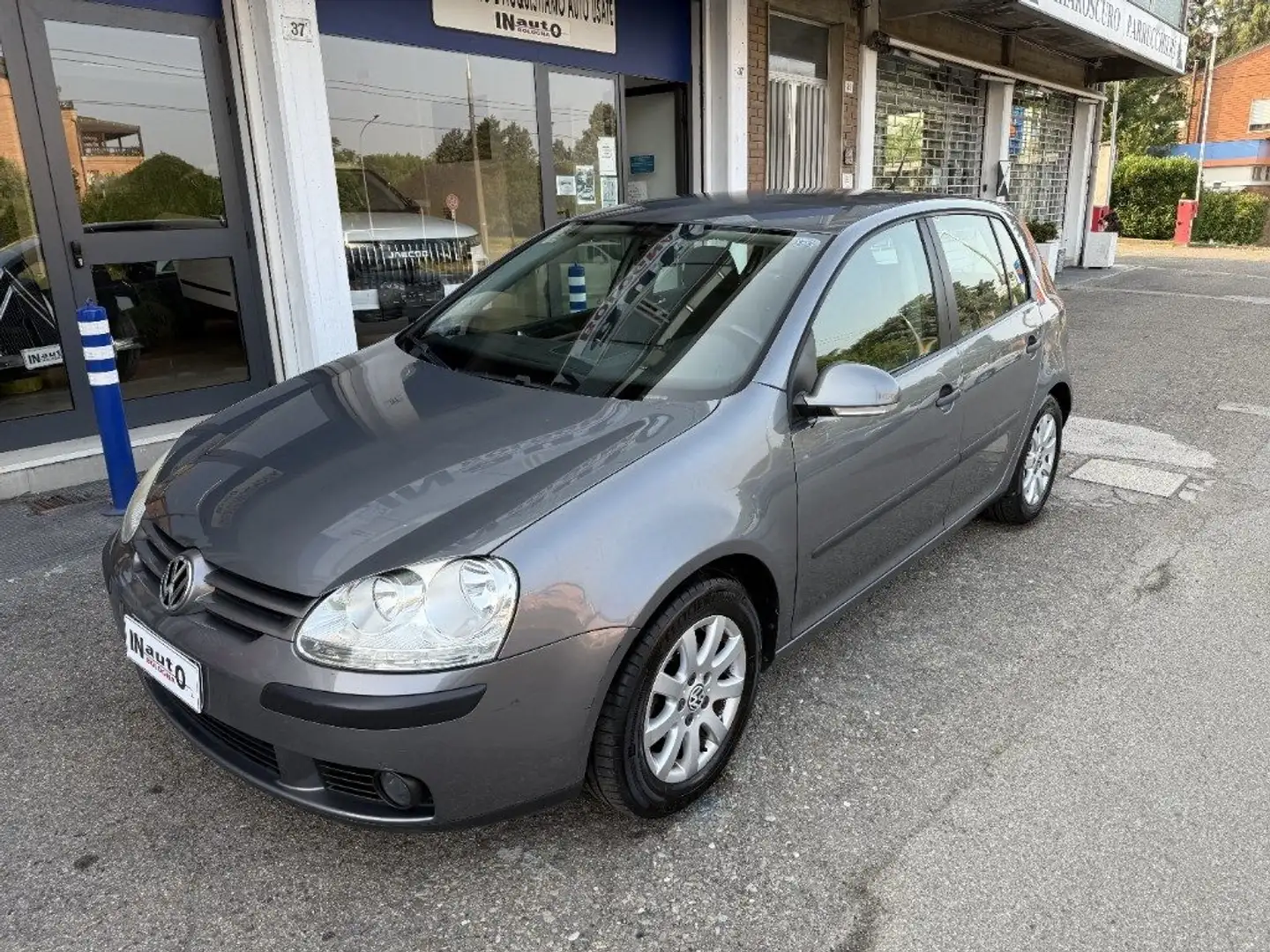 Volkswagen Golf 1.6 5p. Comfortline BiFuel G sport GPL Grigio - 1