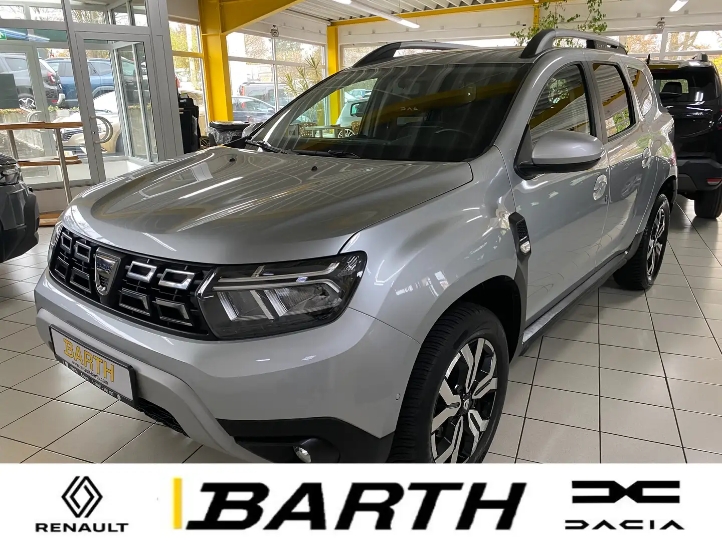 Dacia Duster Prestige Silber - 1