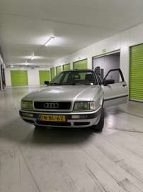 2.3 E