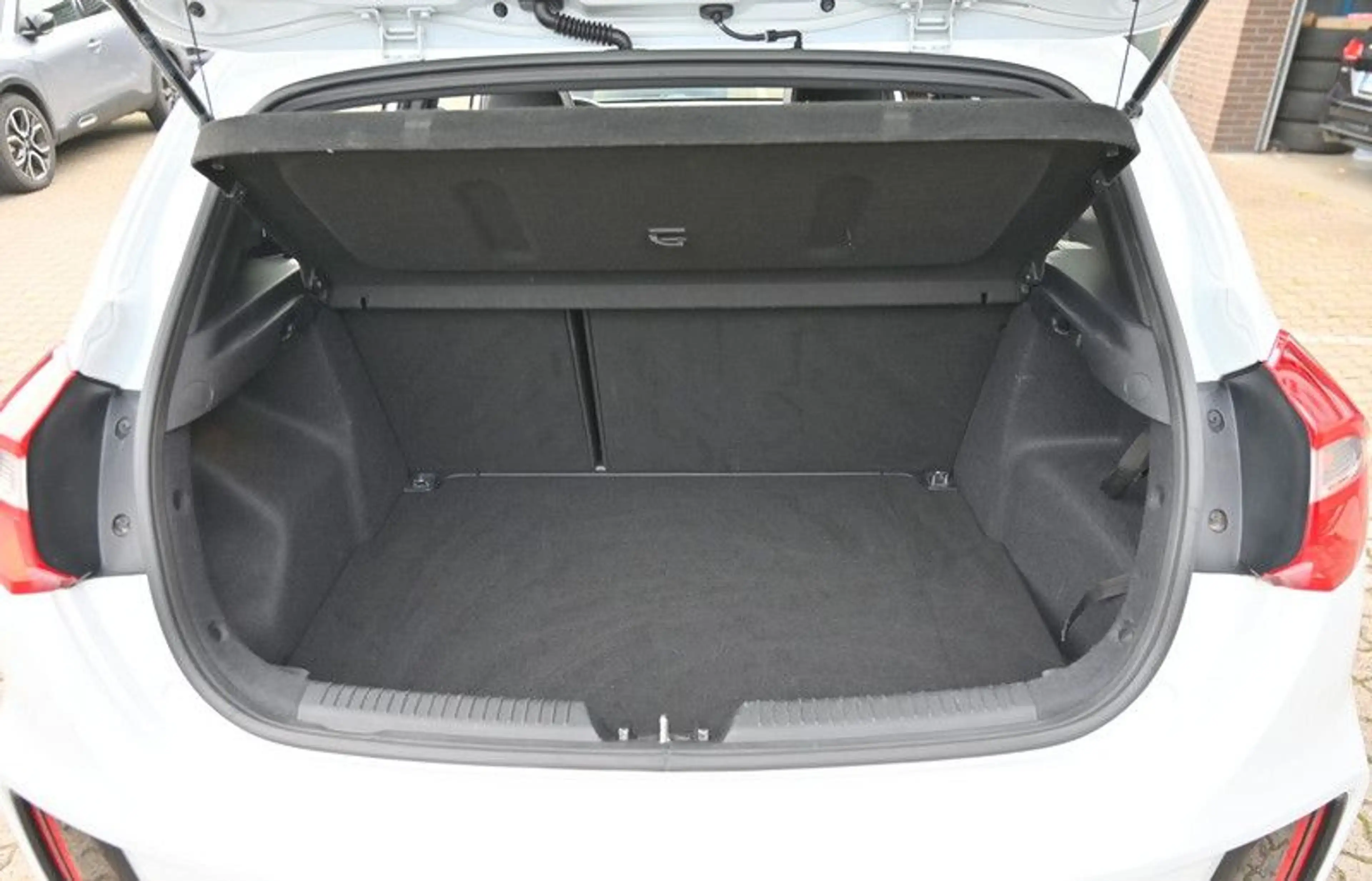 Kia Ceed / cee'd Ceed GT-Track Kamera Navi Xenon 2.Hd — photo 14