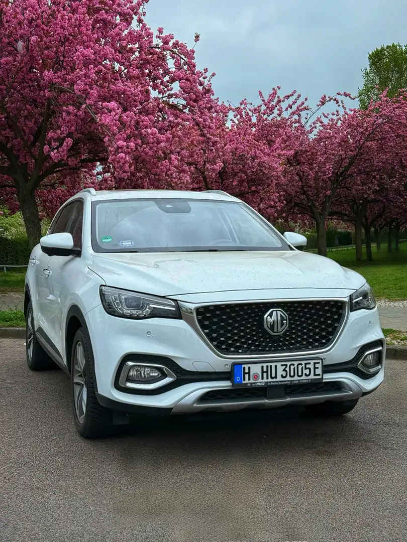 MG EHS PHEV Luxury Weiß - 1
