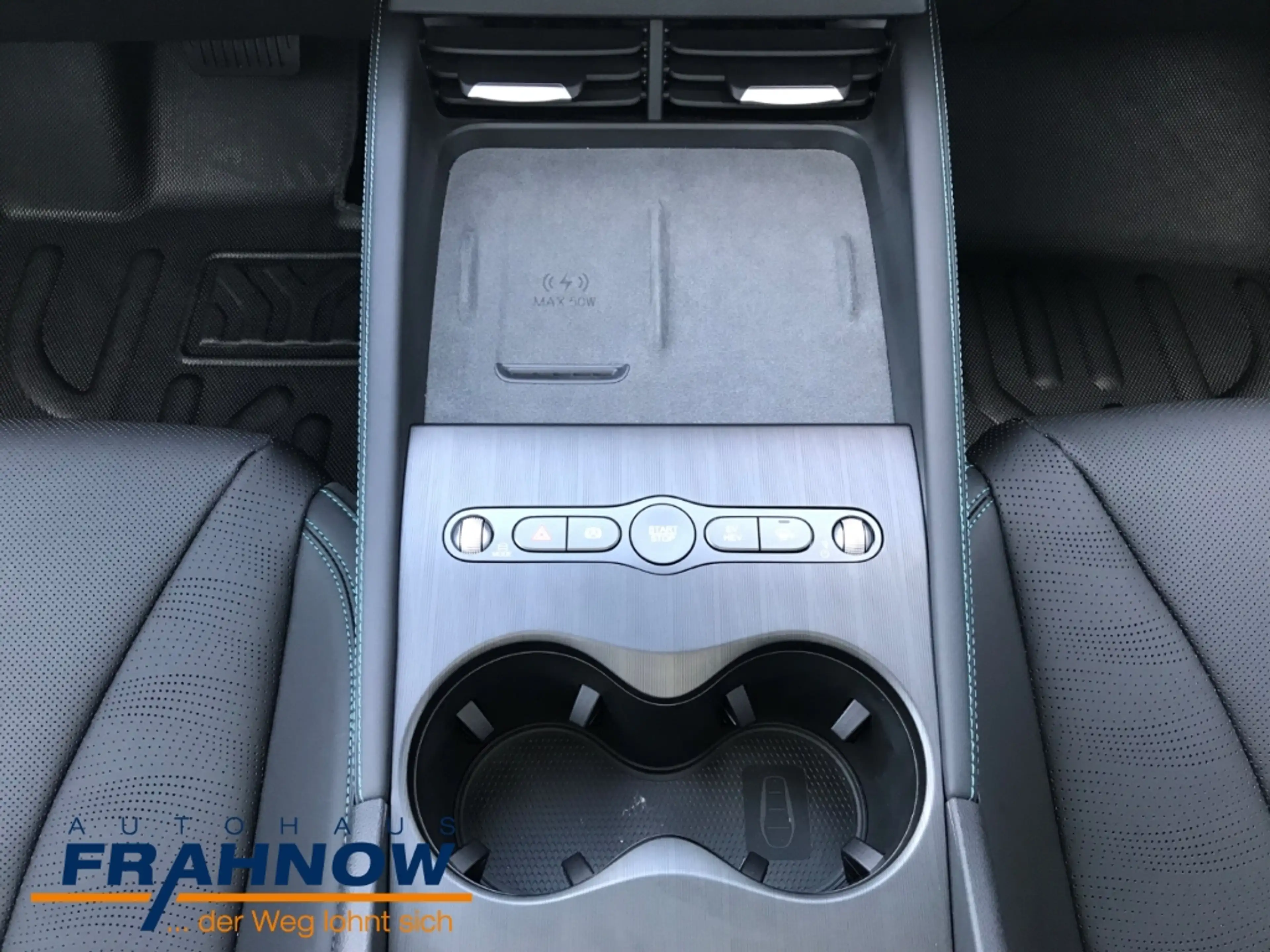 BYD Seal Touring 1.5 PHEV DM-i 156 kW Comfort LED ACC NAVI — photo 15