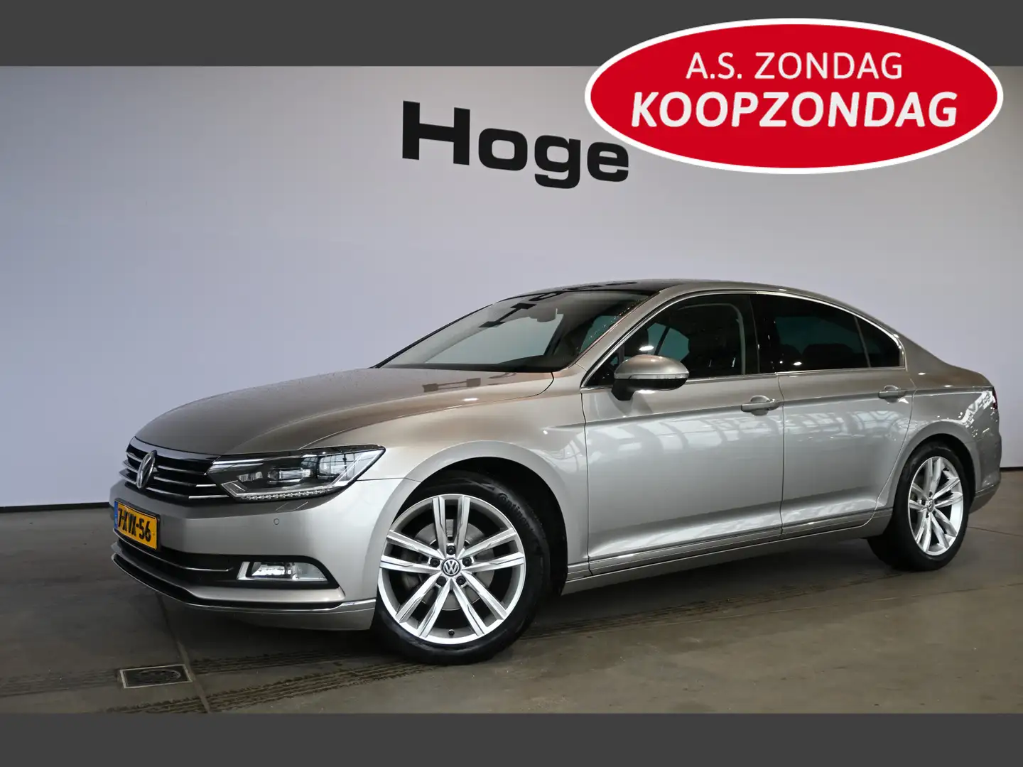 Volkswagen Passat 1.4 TSI ACT Highline Clima Panoramadak Dealer Onde Grijs - 1