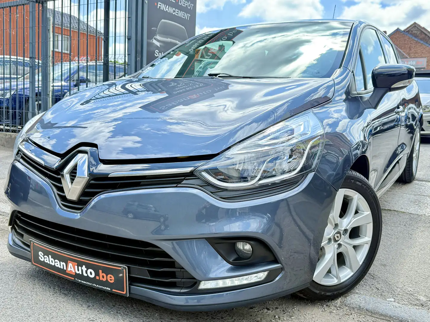 Renault Clio 0.9 TCe Limited • NAVI • AIRCO • LED • JAN - 1