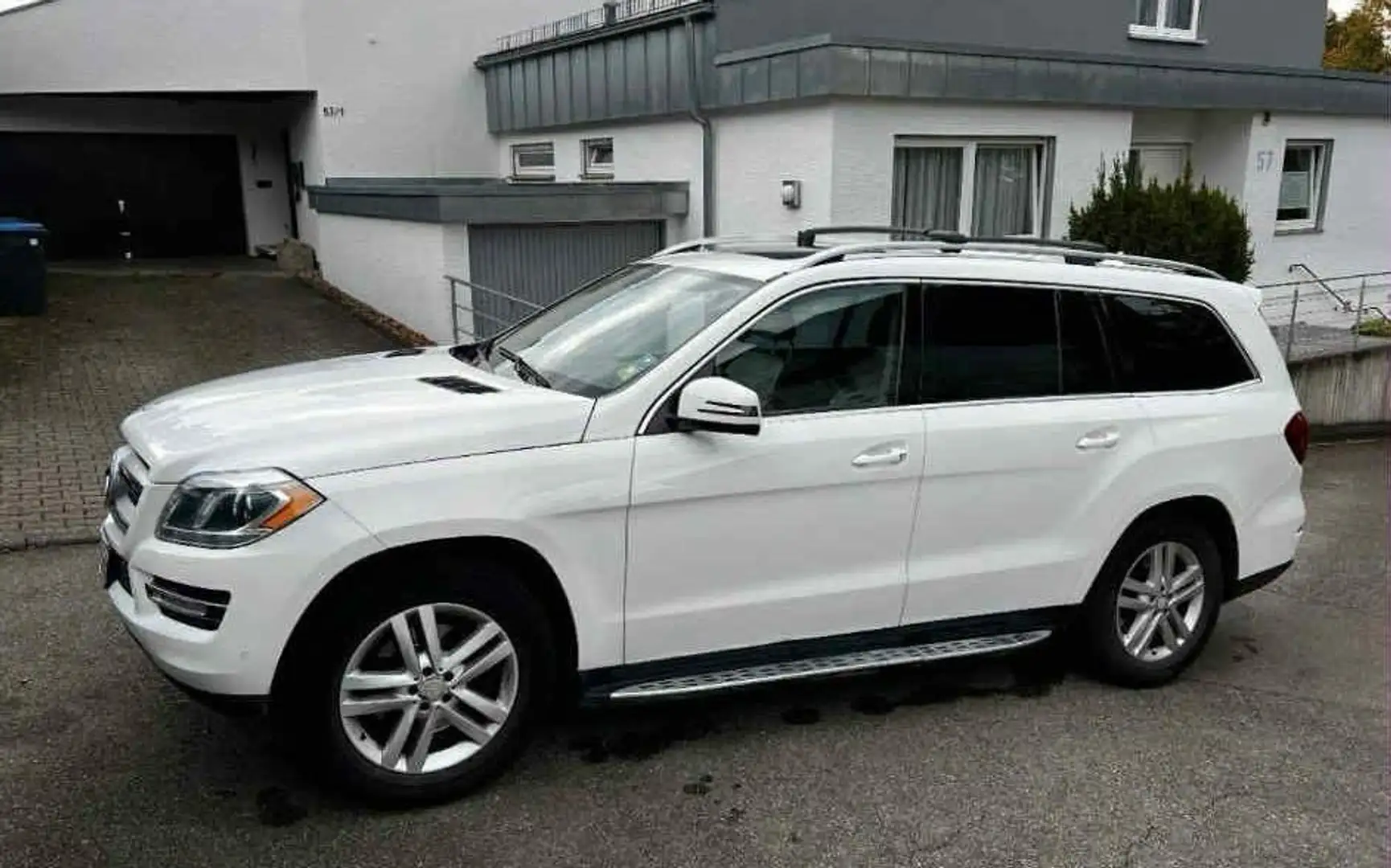 Mercedes-Benz GL 350 GL 350 BlueTec 4Matic (166.824) Weiß - 1