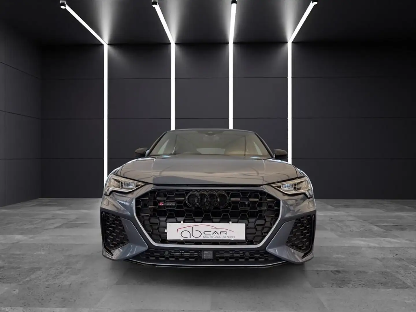 Audi RS Q3 Sportback RS 2.5 quattro s-tronic - 2