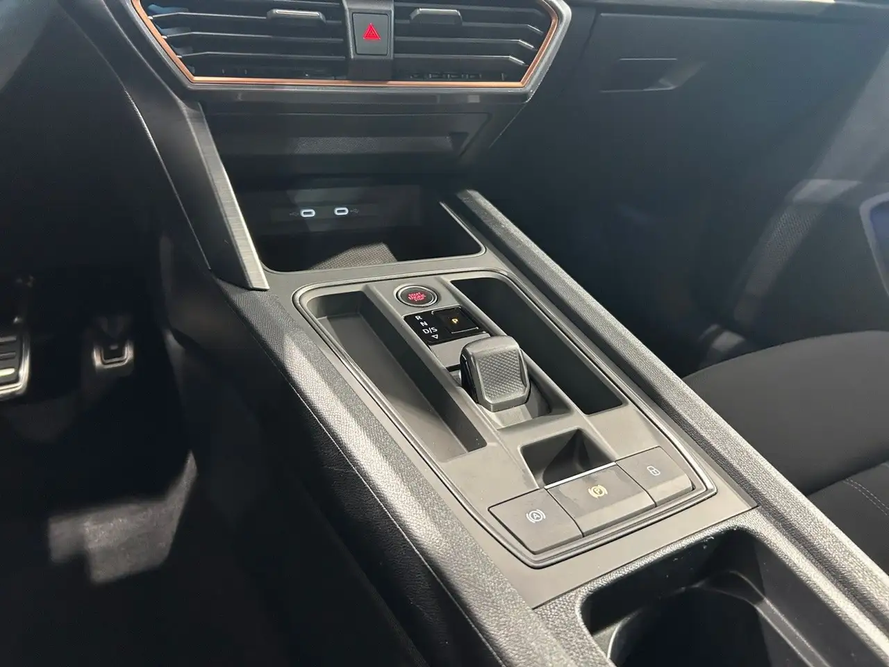 Cupra Leon Sportstourer VZ NAV/LED/SZH/PDC/LENKHEIZ, миниатюра 15