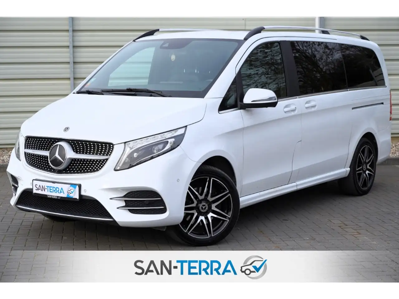 2022 Mercedes-Benz V 300 d AVANTGARDE AMG 4M MBUX*AIRMATIC*360-KAMERA*BURME, photograph 5