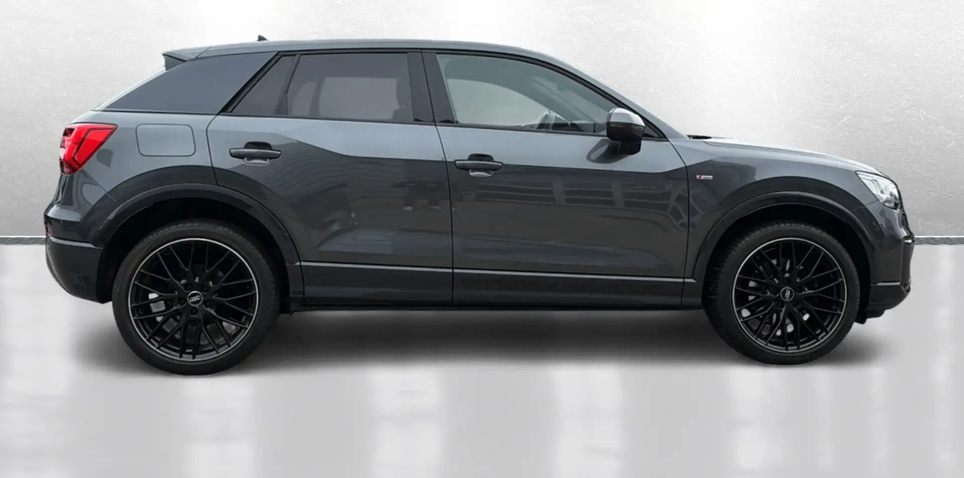 Audi Q2 2,0 TFSI quattro Sport S-tronic - 2