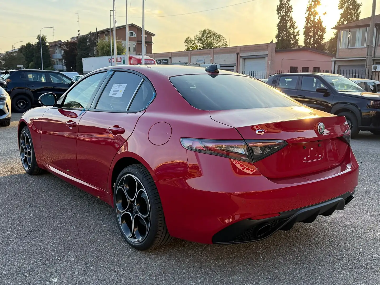 Alfa Romeo Giulia Giulia 2.0 Turbo 280 CV AT8 AWD Q4 Veloce Rot - 2