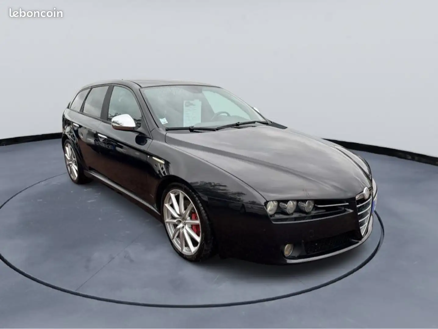 Alfa Romeo 159 SportWagon Ti 2.4 JTD 210 CH Q4 Sièges chauffant Climatisation Attelage 4 roues motrices Régulateur de vitesse Schwarz - 2