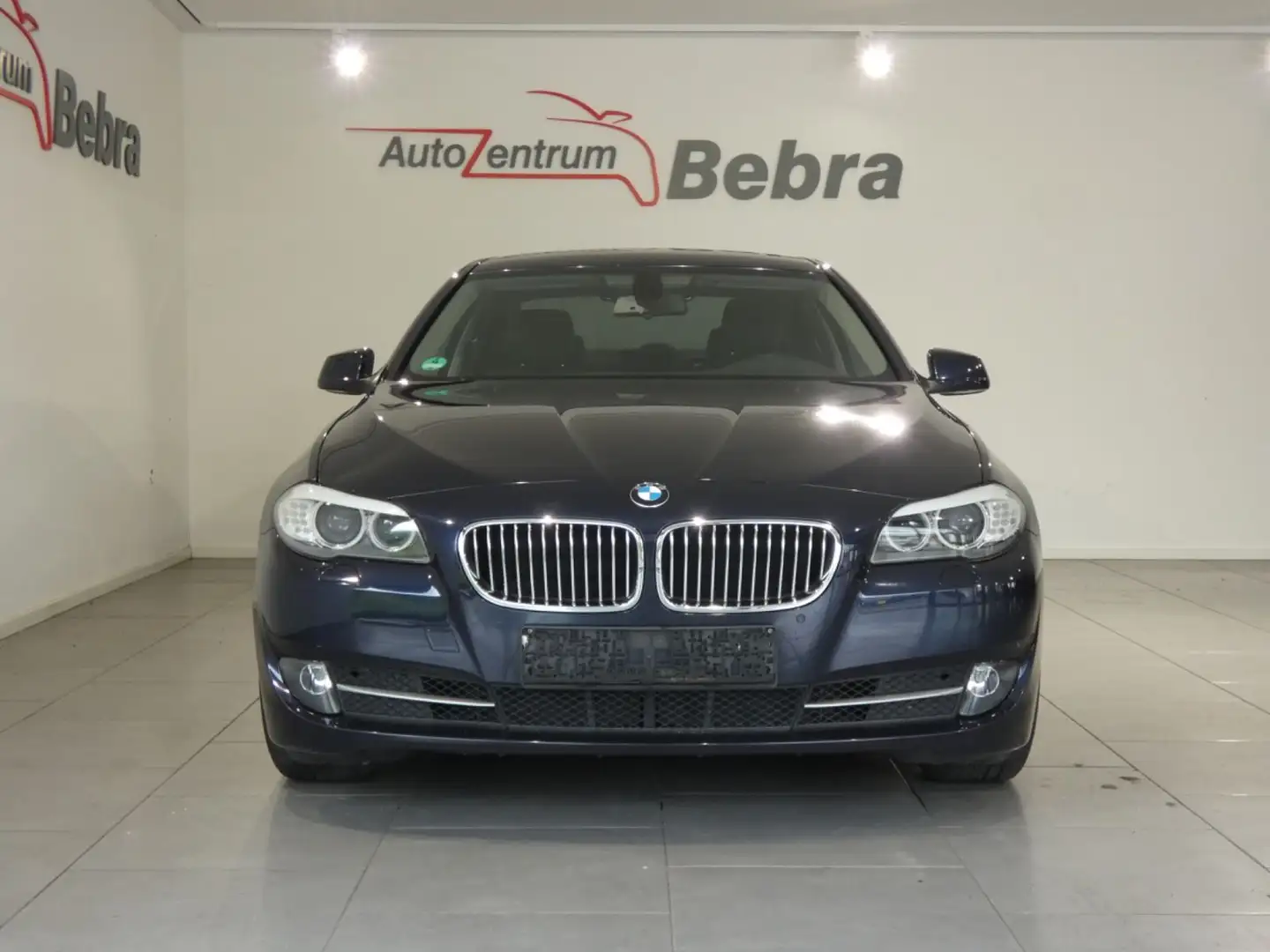 BMW 523 i Limousine Xenon/Navi/SHZ/PDC/Tempomat/AHK Blau - 2