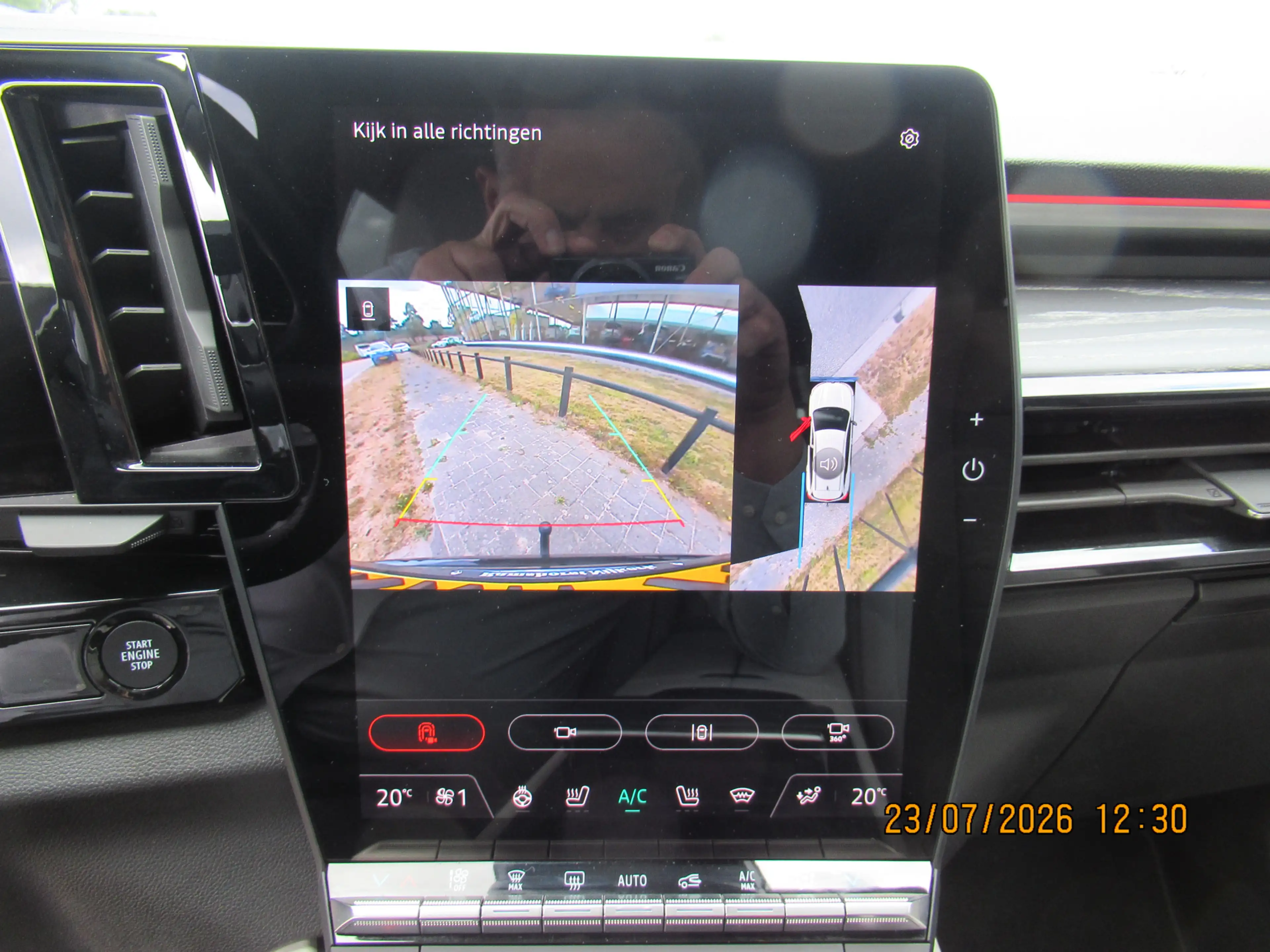 Renault Espace E-Tech full hybrid 200 iconic 7p. Panorama/ Harmon — photo 20