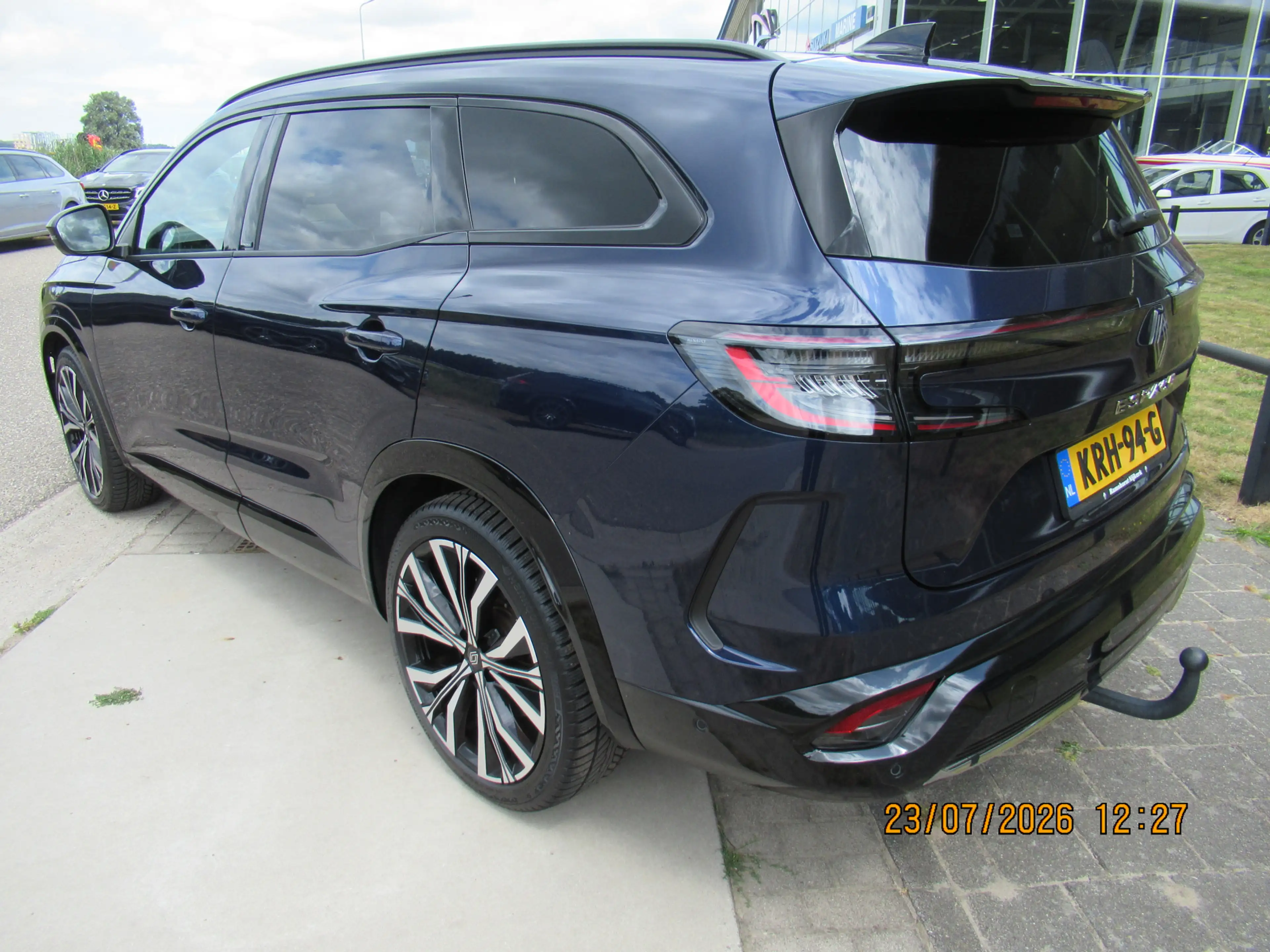 Renault Espace E-Tech full hybrid 200 iconic 7p. Panorama/ Harmon — photo 2