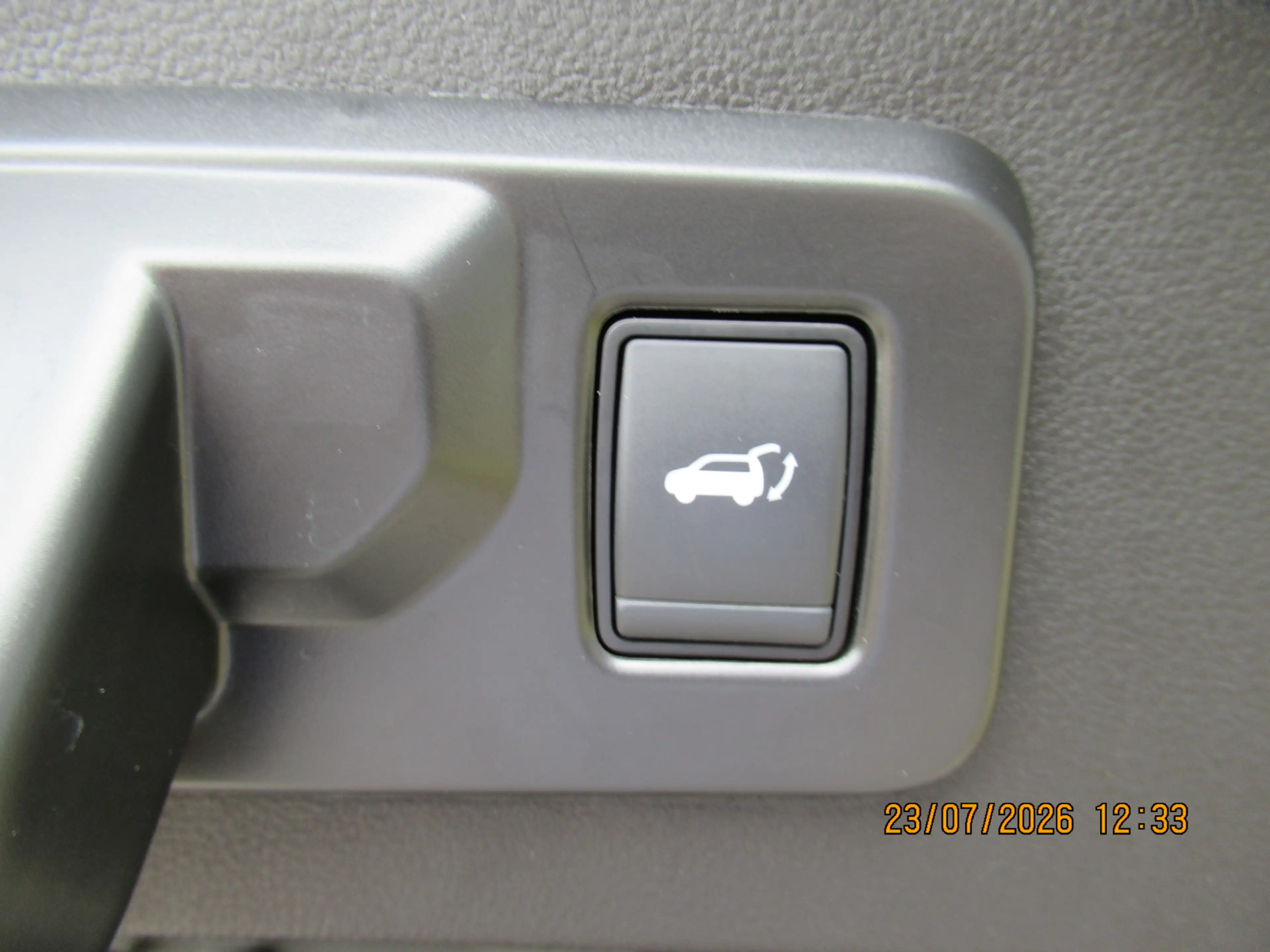 Renault Espace E-Tech full hybrid 200 iconic 7p. Panorama/ Harmon — photo 30