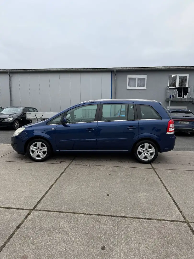 Opel Zafira B Edition PDC, 7- Sitzer und TÜV Blau - 2