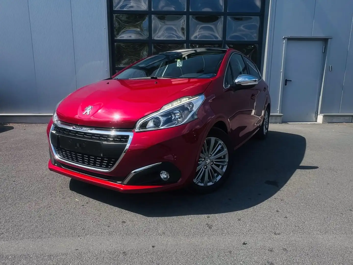 Peugeot 208 PureTech Allure STT Rojo - 1