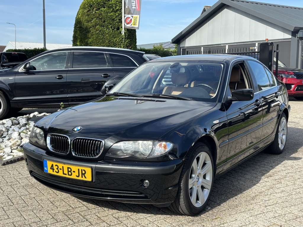 BMW 325