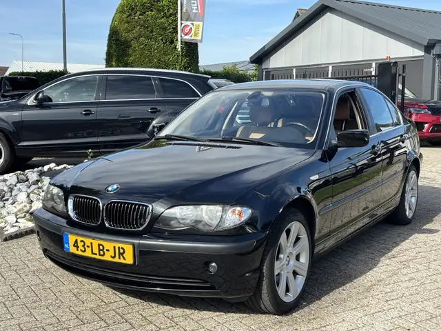 2002 BMW 3 Series in Black for sale