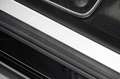 Volvo XC60 B4 R-Design AWD Geartronic Schwarz - thumbnail 8