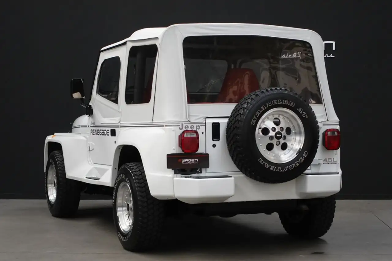 Jeep Wrangler YJ 4.0 Renegade, foto 4
