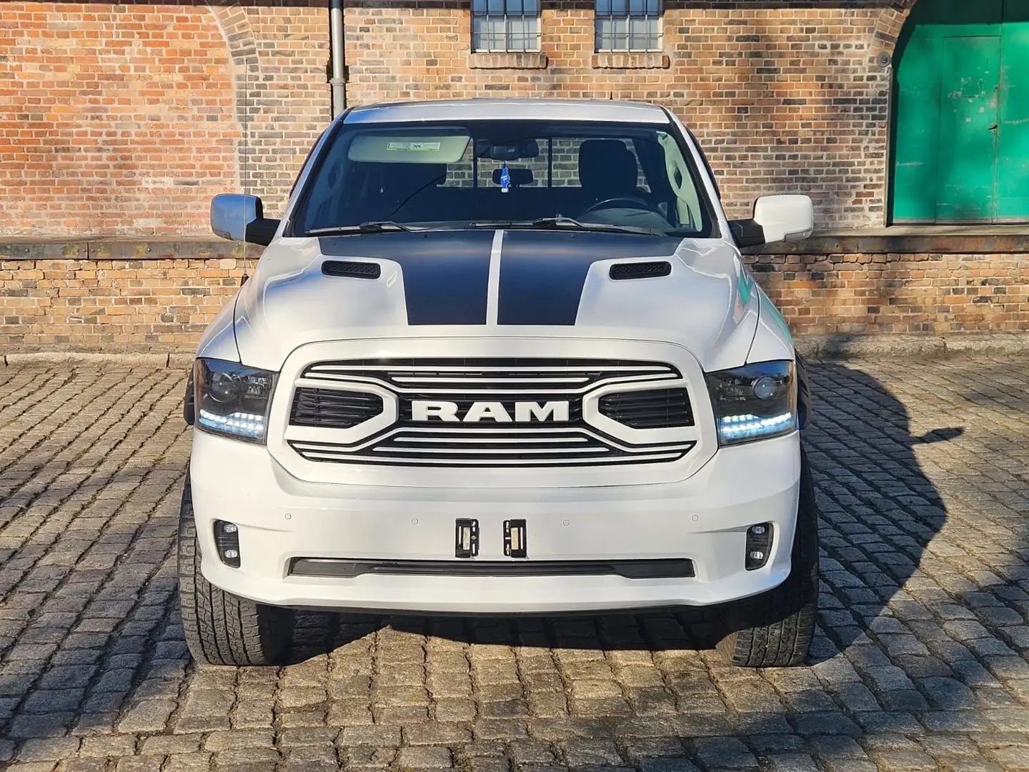 Dodge RAM Sport, 5.7 HEMI, Crew, Longbed,LPG Weiß - 2