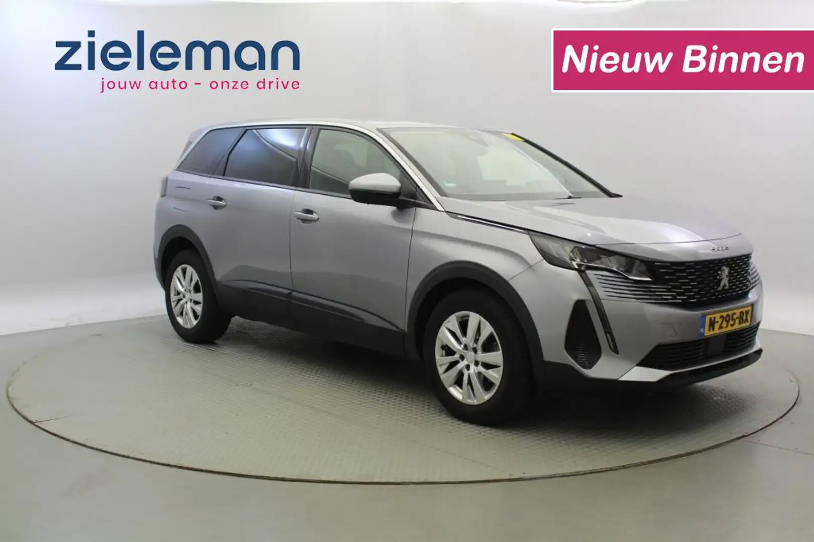 Peugeot 5008 1.2 PureTech Active 7 Persoons - Digitaal Cockpit, Grijs - 1